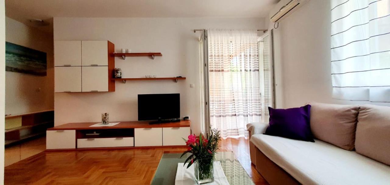 Apartment Conty On The Ground Floor Malinska Extérieur photo